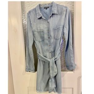 NEW W/O TAGS DEAR JOHN DENIM button front dress